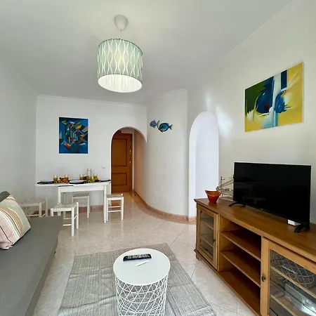 1 By Homing Quarteira